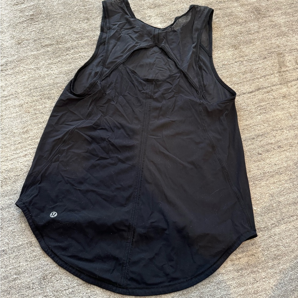 Lululemon tank